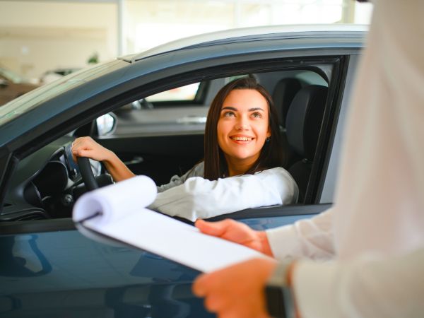 Essential Tips Every First-Time Traveller Needs for Renting a Car in the UK